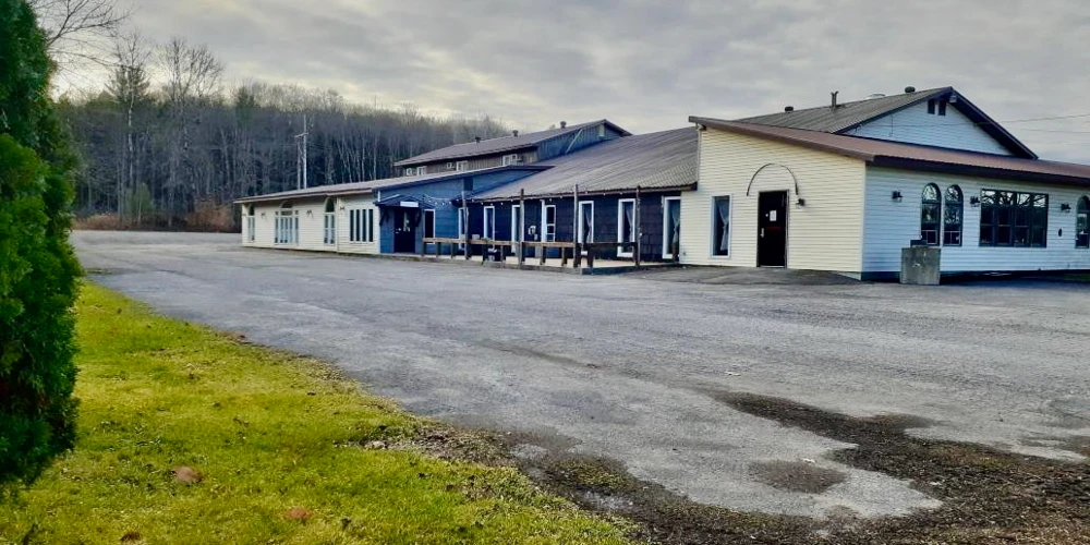 Turn-Key Restaurant, Event Venue & 6-Unit Inn