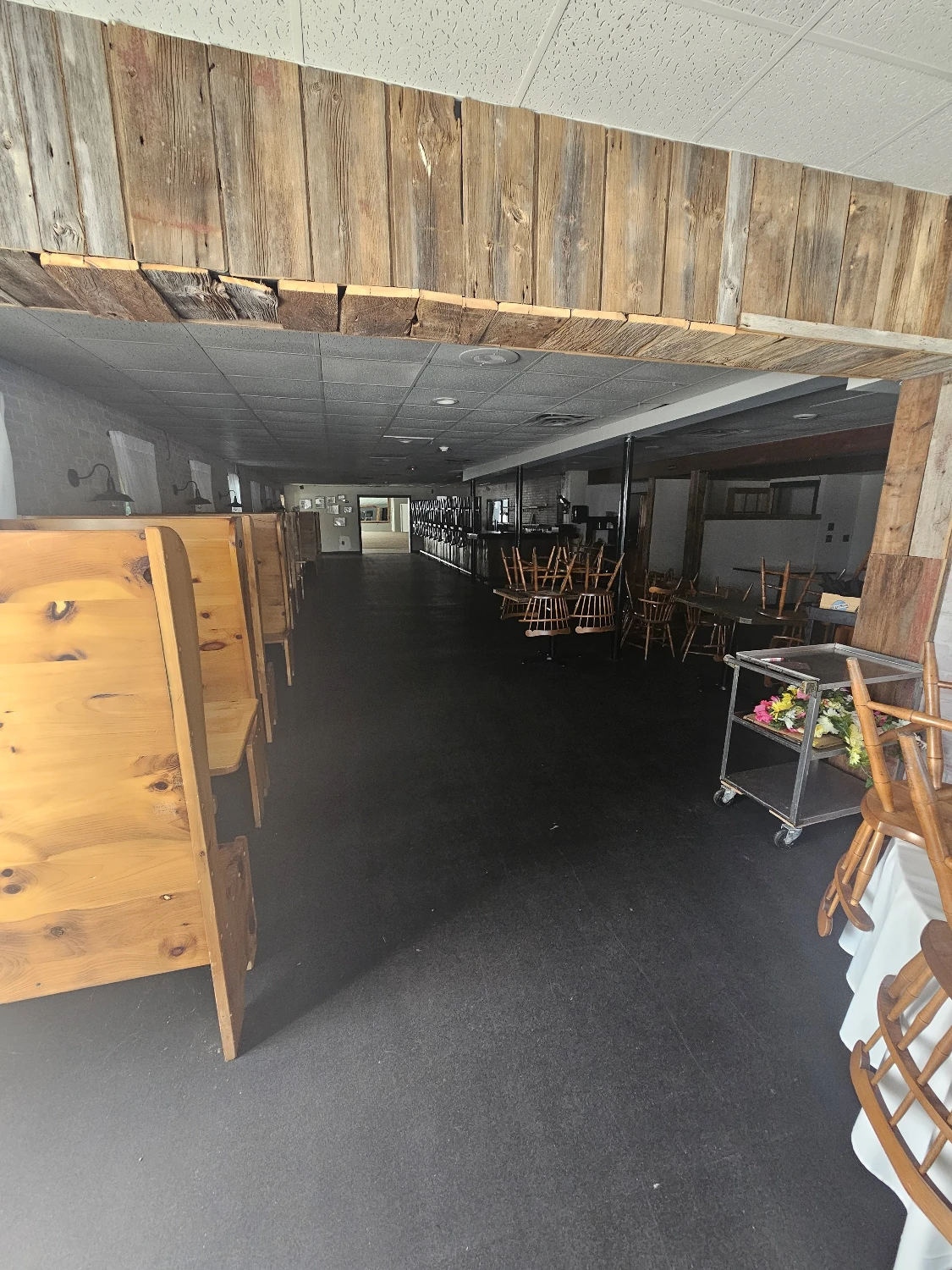 Turn-Key Restaurant, Event Venue & 6-Unit Inn
