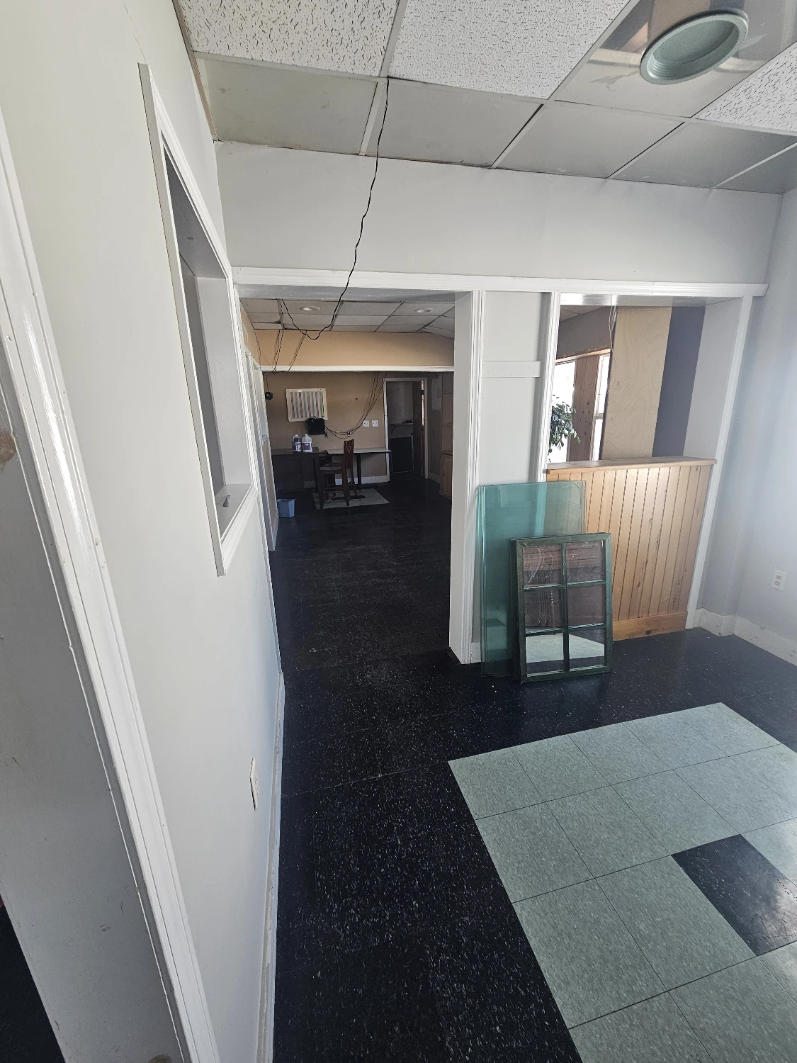 Turn-Key Restaurant, Event Venue & 6-Unit Inn