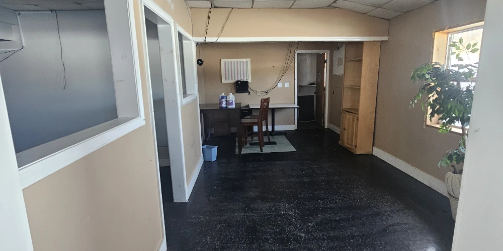 Turn-Key Restaurant, Event Venue & 6-Unit Inn