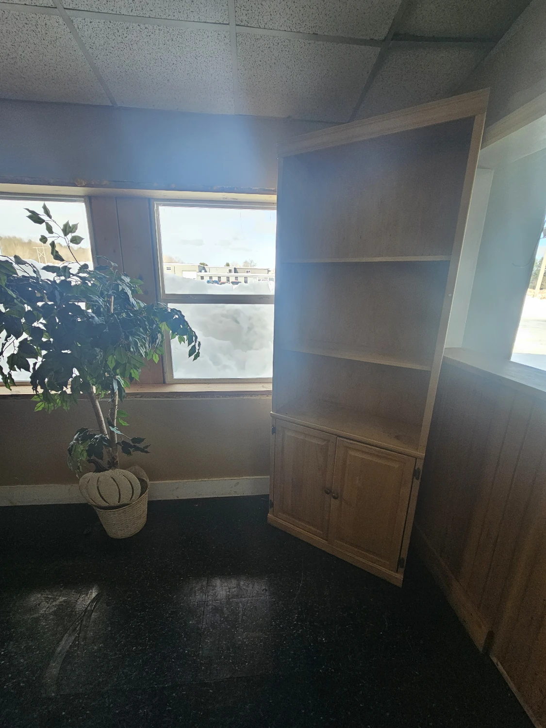 Turn-Key Restaurant, Event Venue & 6-Unit Inn