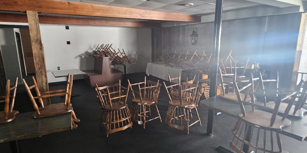 Turn-Key Restaurant, Event Venue & 6-Unit Inn