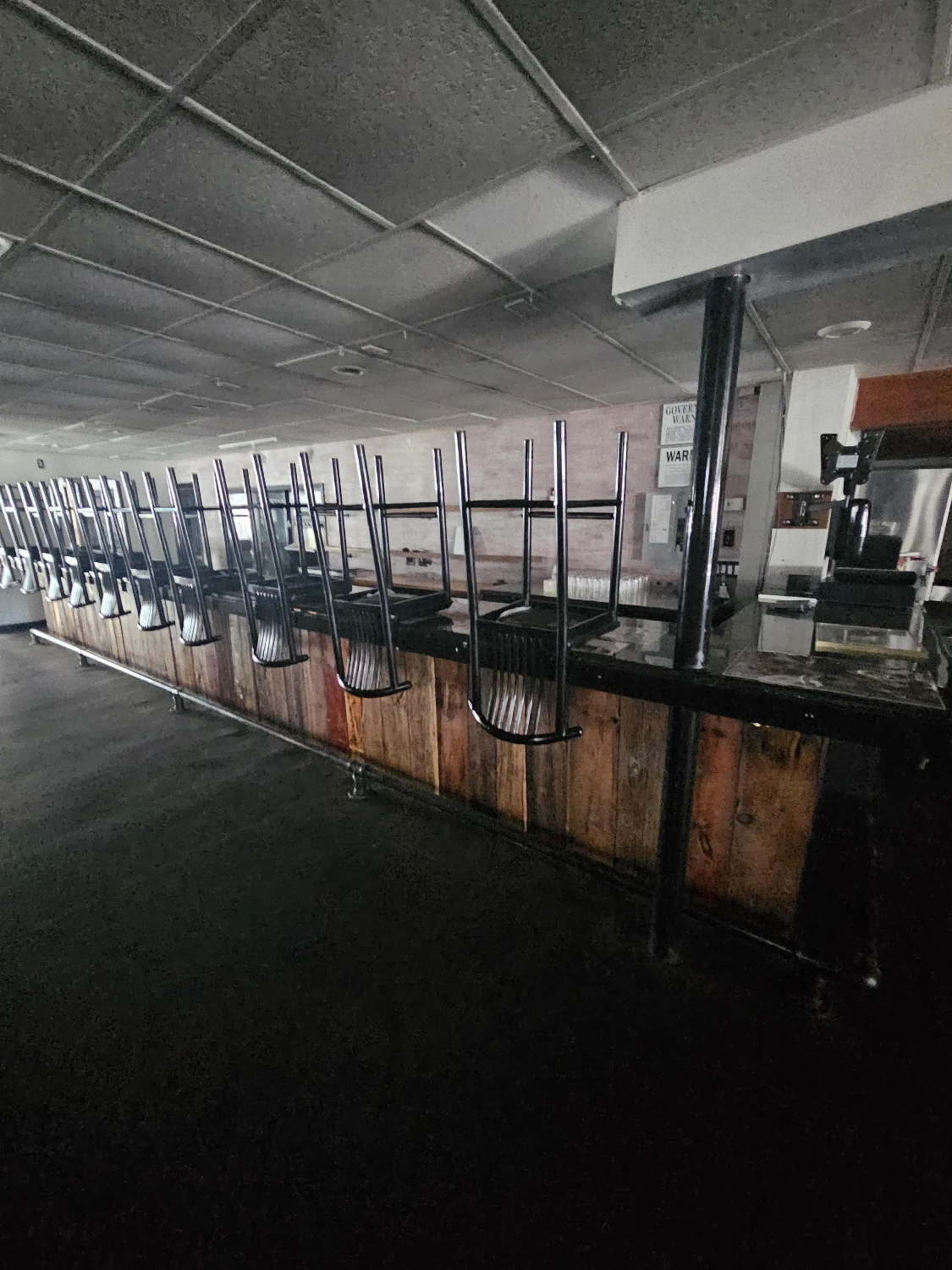 Turn-Key Restaurant, Event Venue & 6-Unit Inn