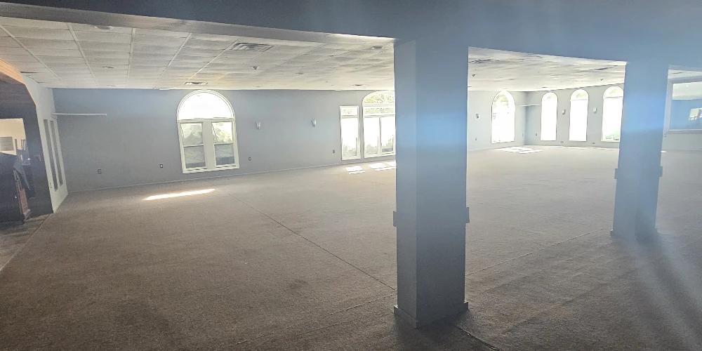 Turn-Key Restaurant, Event Venue & 6-Unit Inn