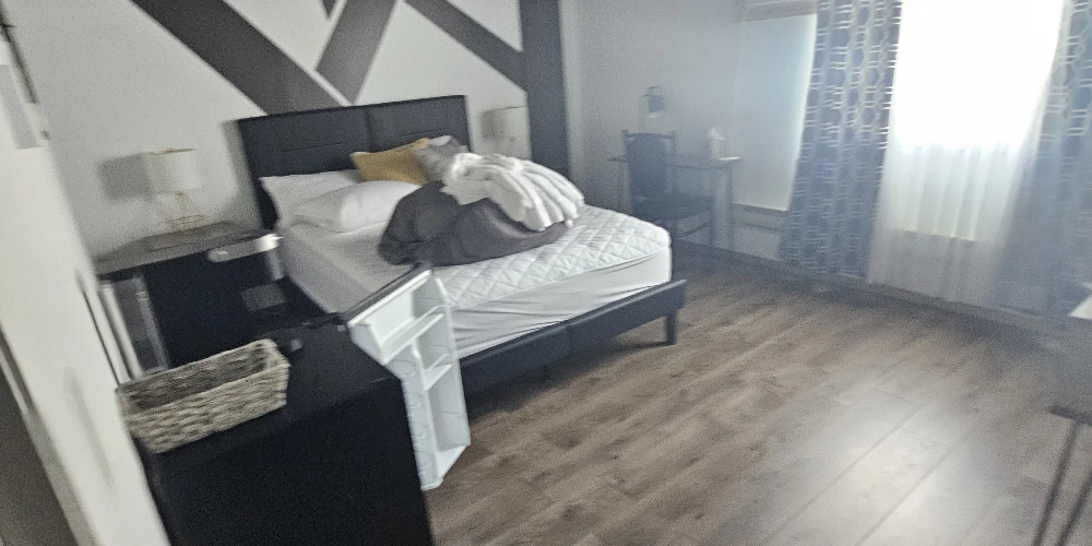 Turn-Key Restaurant, Event Venue & 6-Unit Inn