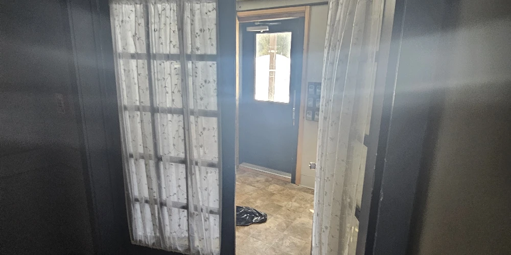 Turn-Key Restaurant, Event Venue & 6-Unit Inn