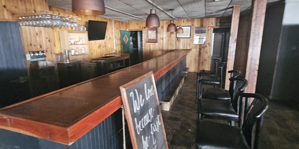 Turn-Key Restaurant, Event Venue & 6-Unit Inn