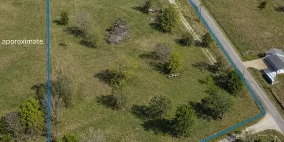 3552 S State Highway 19 - 5 AC in Emory for Investor or Owner/User