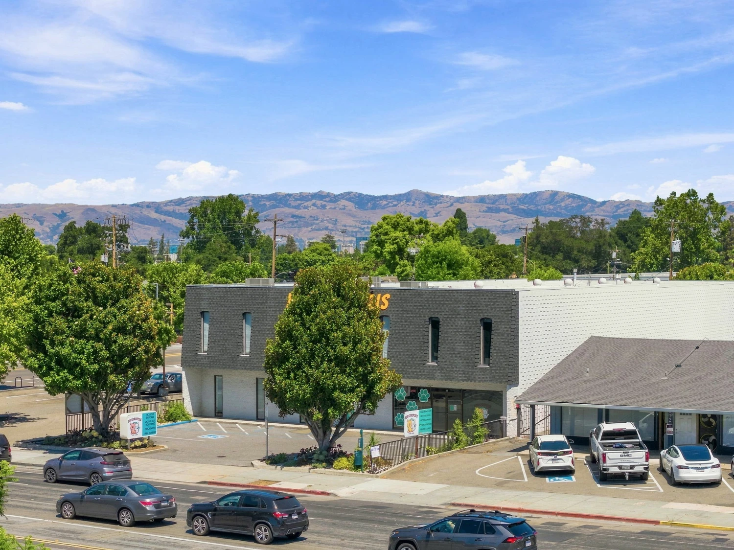 902 S Bascom Ave, San Jose, CA for sale