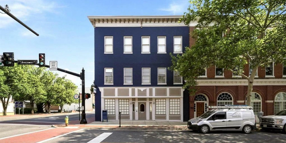 Income-Producing Renovated Mixed Use Property in Downtown Winchester