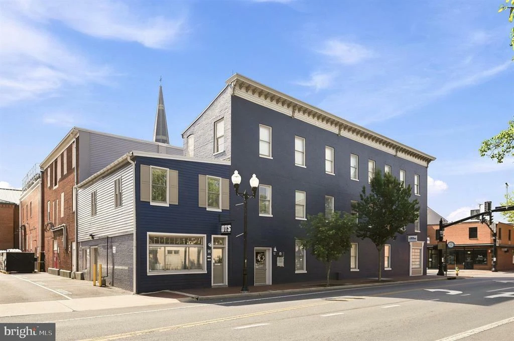 Income-Producing Renovated Mixed Use Property in Downtown Winchester