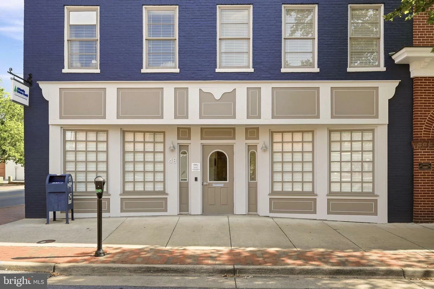 Income-Producing Renovated Mixed Use Property in Downtown Winchester