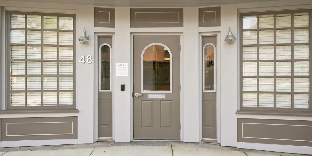 Income-Producing Renovated Mixed Use Property in Downtown Winchester