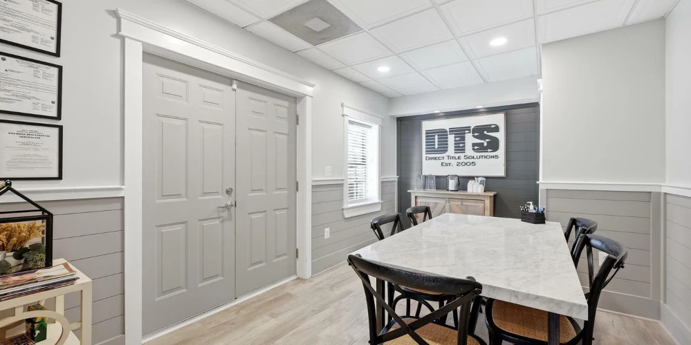Income-Producing Renovated Mixed Use Property in Downtown Winchester