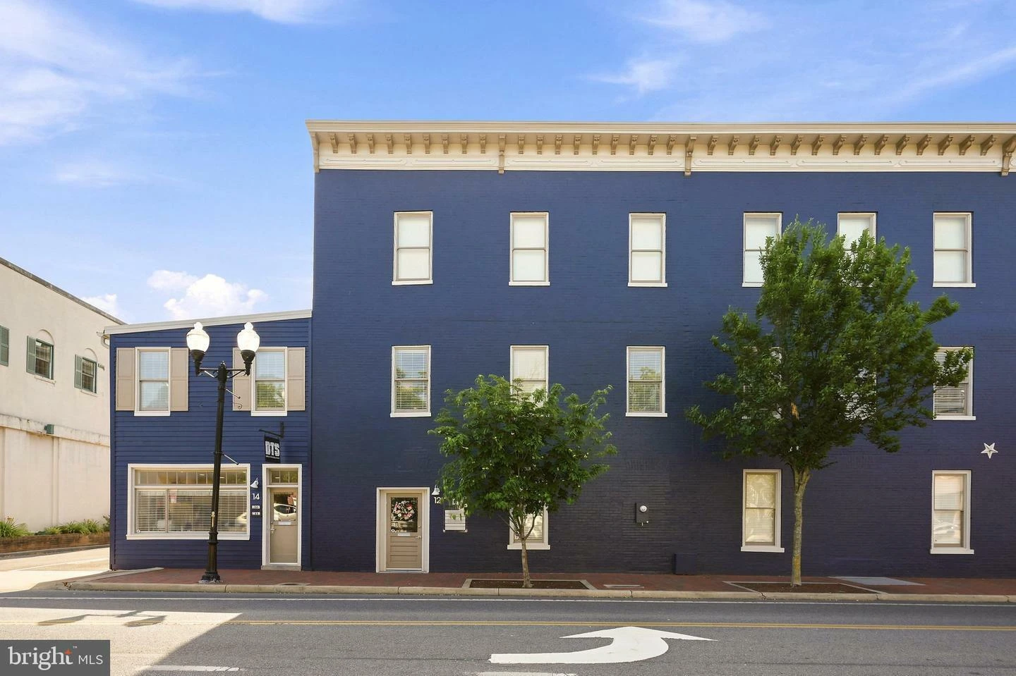 Income-Producing Renovated Mixed Use Property in Downtown Winchester