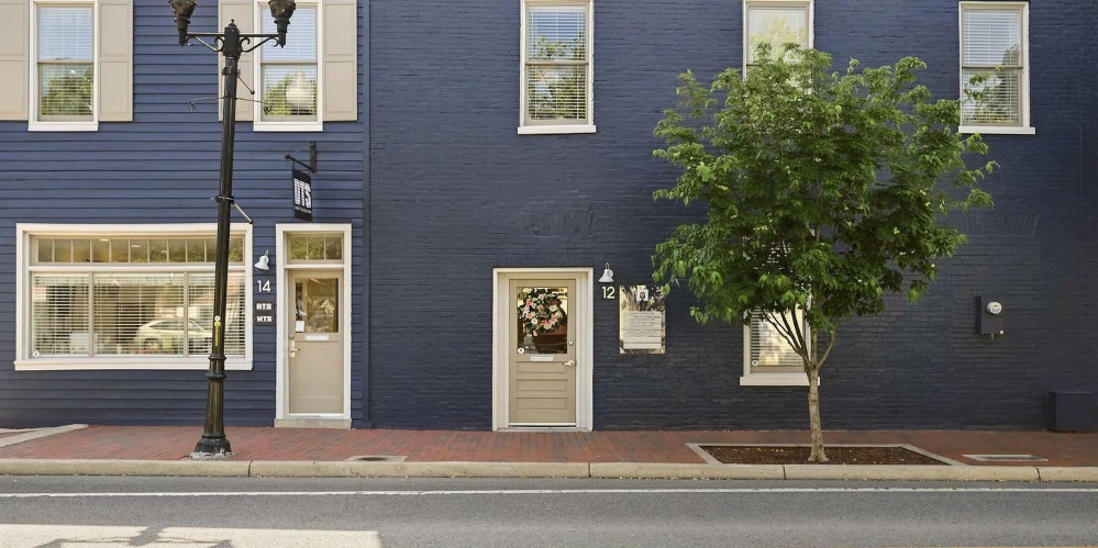 Income-Producing Renovated Mixed Use Property in Downtown Winchester