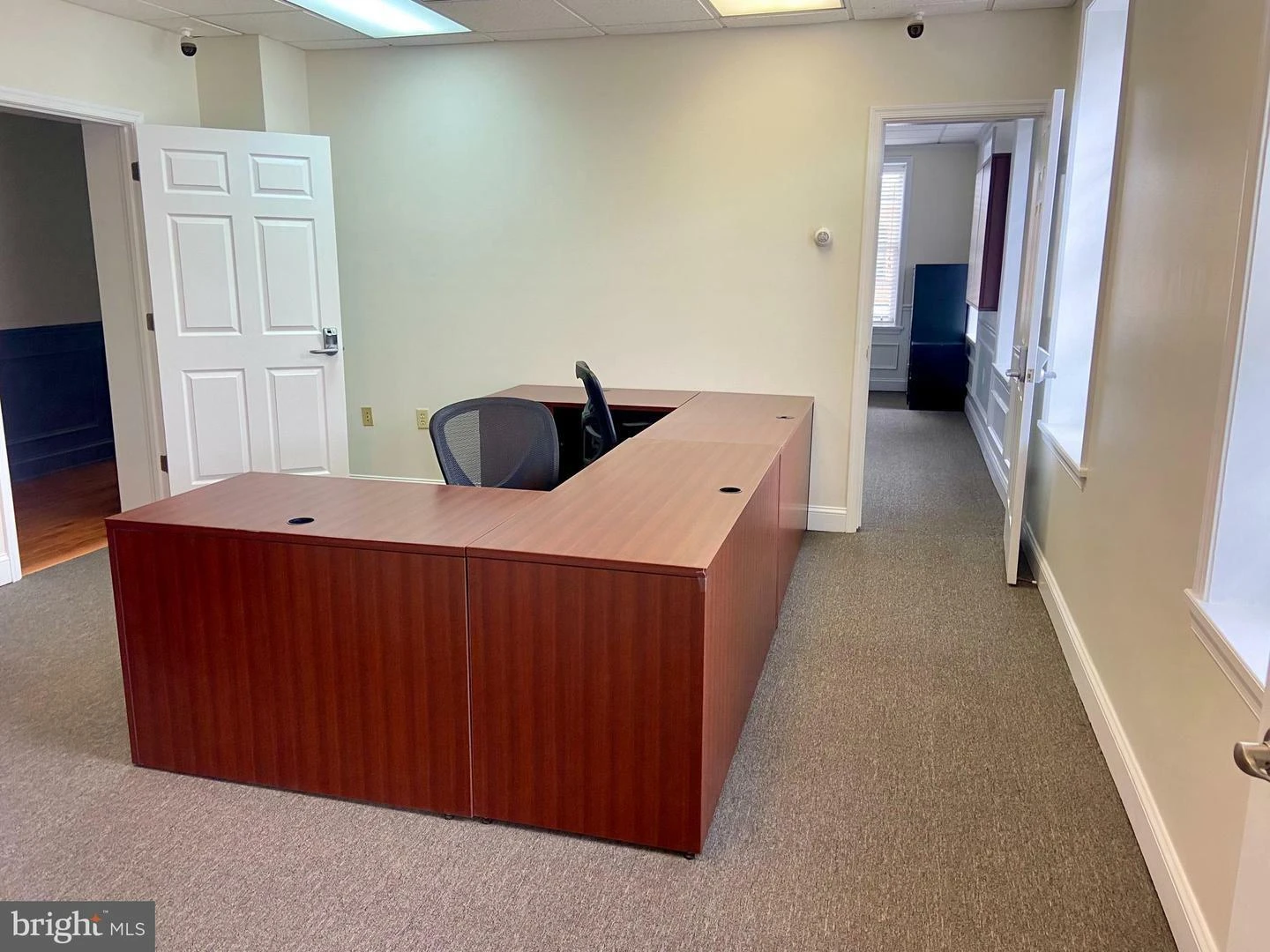 Income-Producing Renovated Mixed Use Property in Downtown Winchester