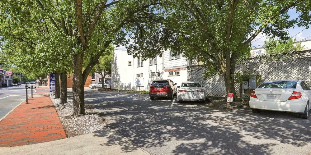 Income-Producing Renovated Mixed Use Property in Downtown Winchester