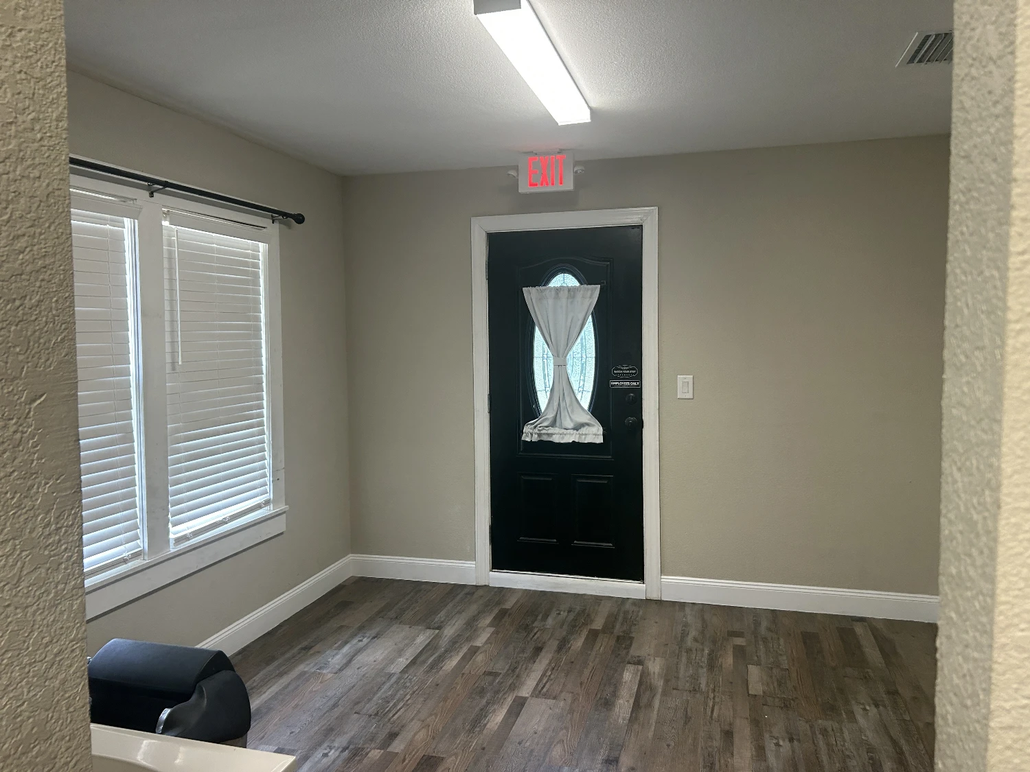 Day Spa Hair Salon with excess land