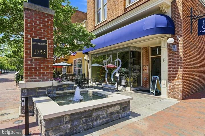 Prime Turnkey Mixed-Use Property on Historic Downtown Mall
