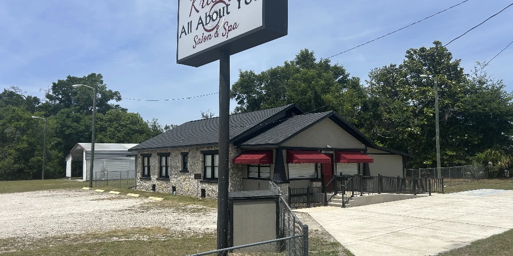 Day Spa Hair Salon with excess land