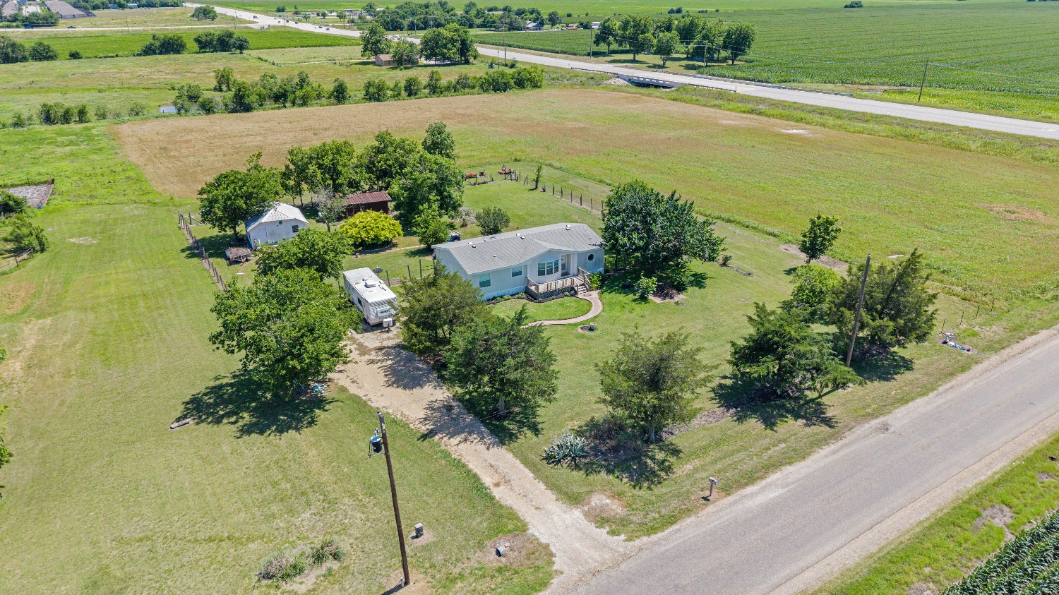 150 County Road 367, Taylor, TX for sale