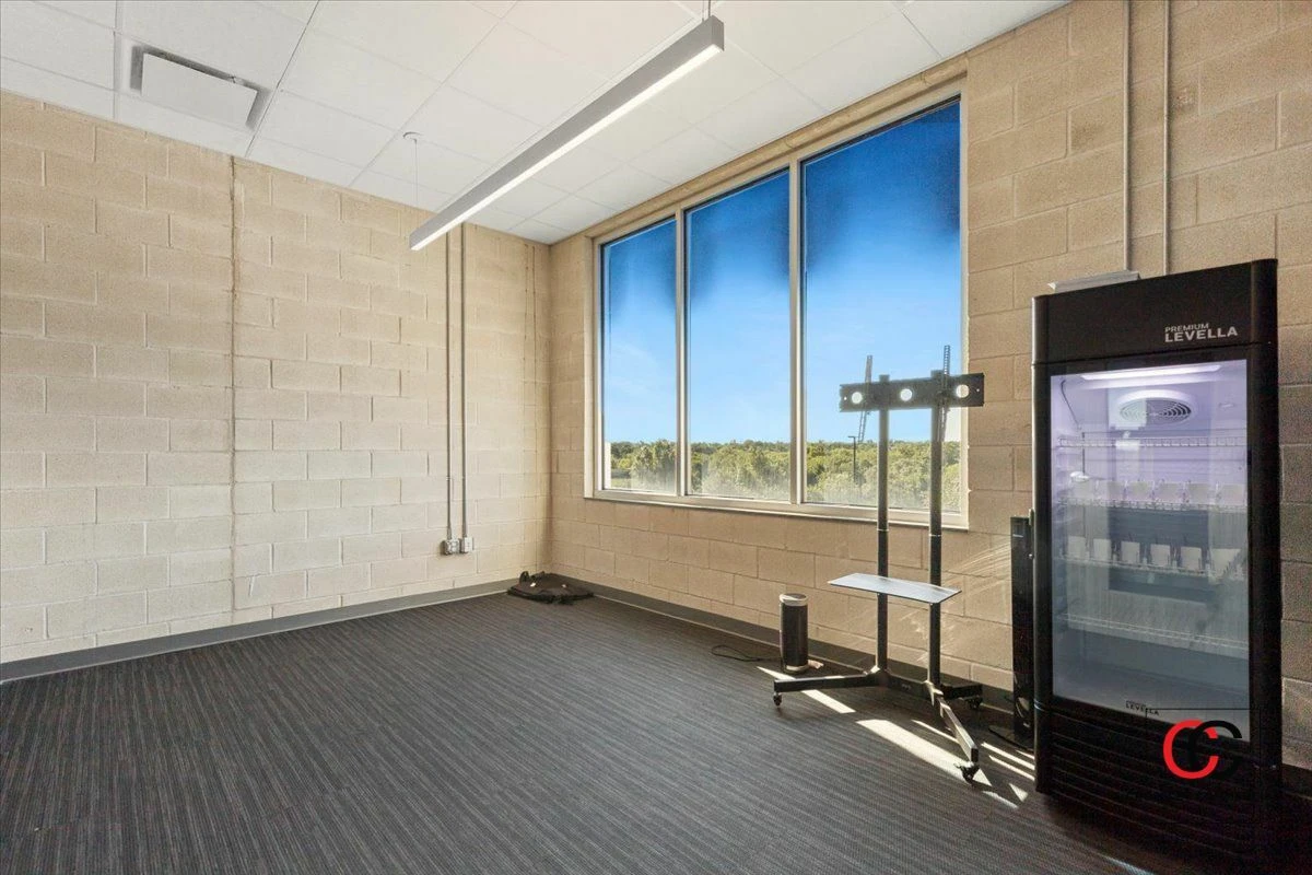 211 S Brown St, Round Rock, TX for sale