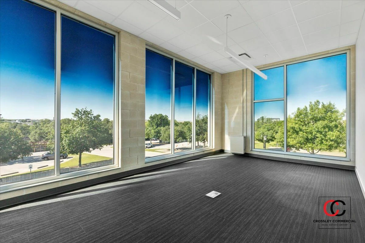 211 S Brown St, Round Rock, TX for sale