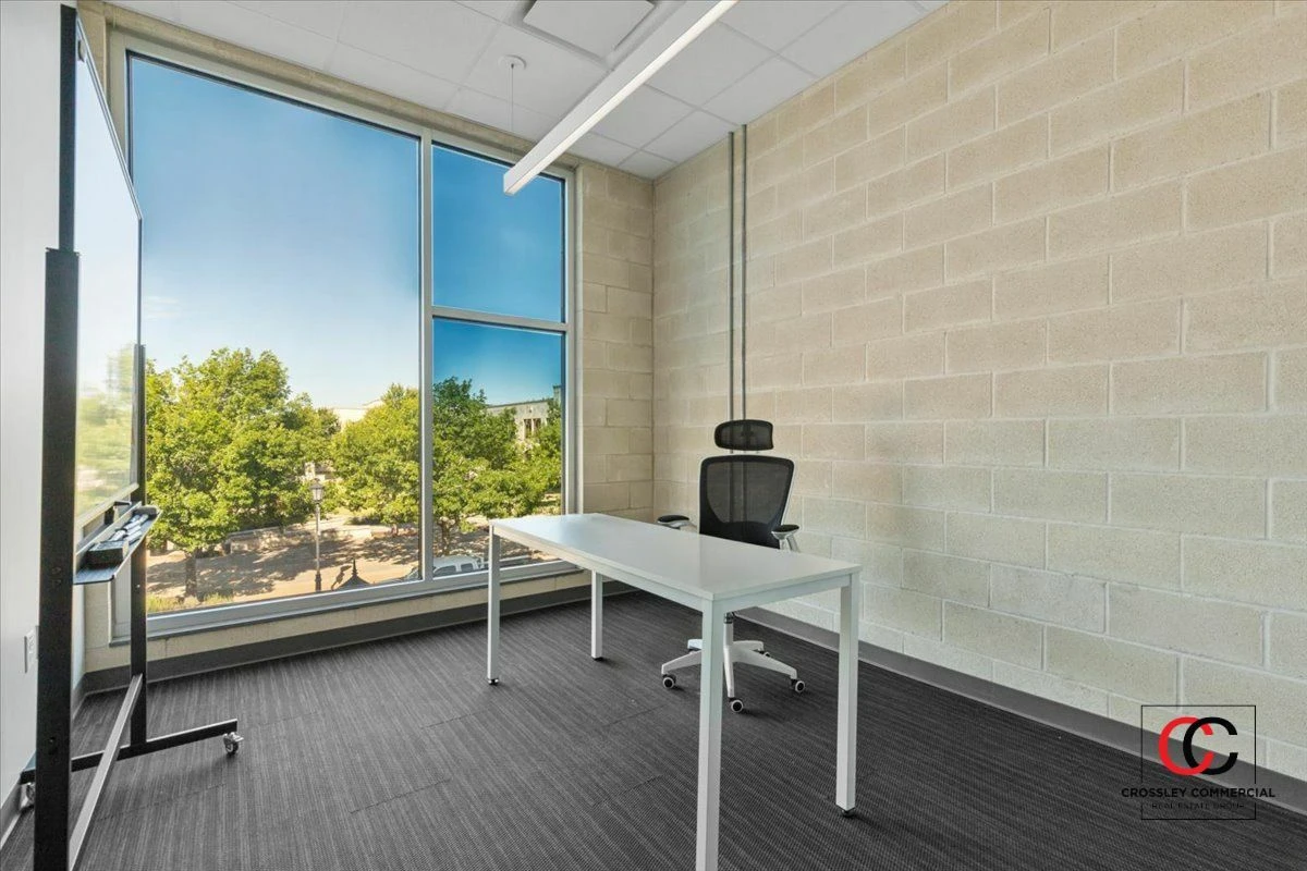 211 S Brown St, Round Rock, TX for sale