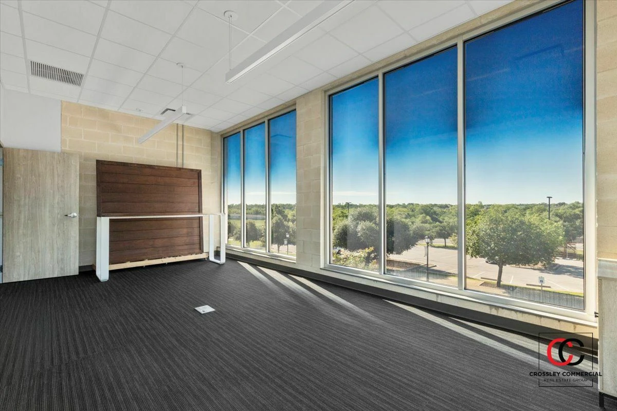 211 S Brown St, Round Rock, TX for sale