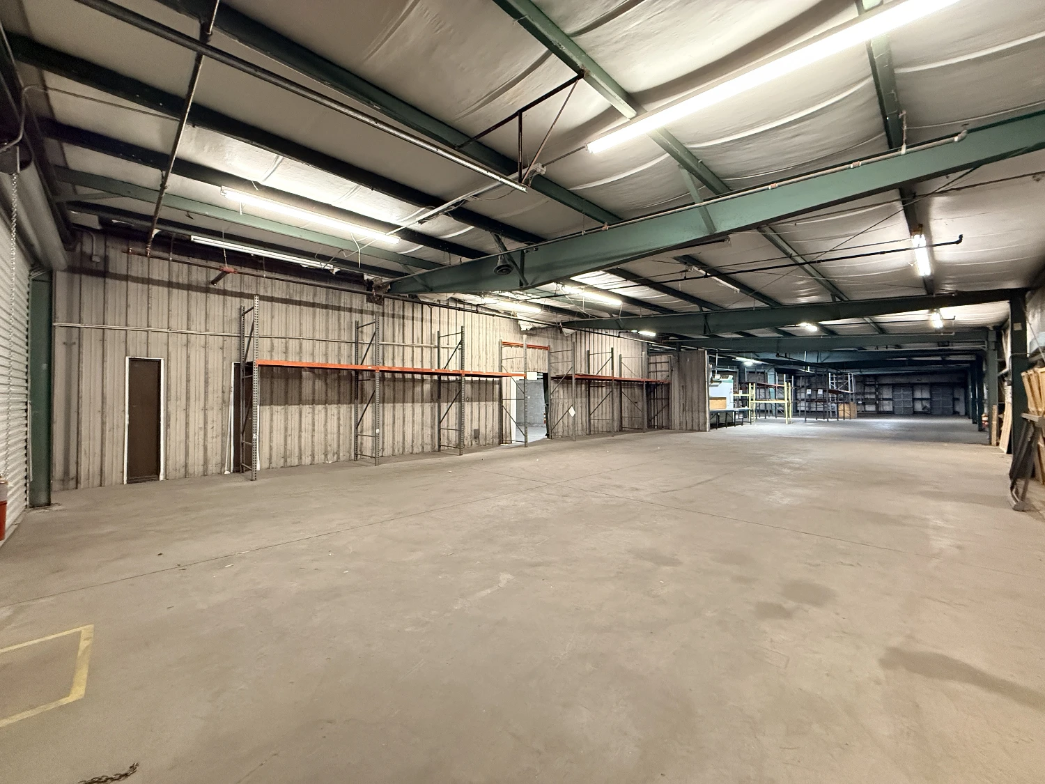 Stand Alone Warehouse Near Polk Parkway