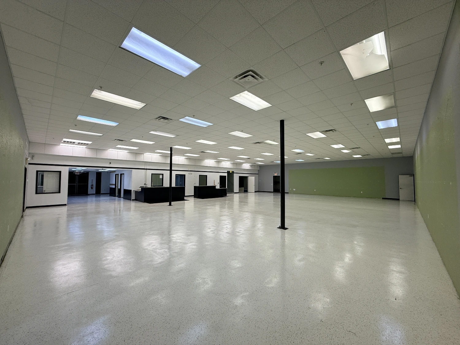 Stand Alone Warehouse Near Polk Parkway