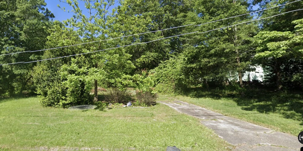 2204 Idlewood Road