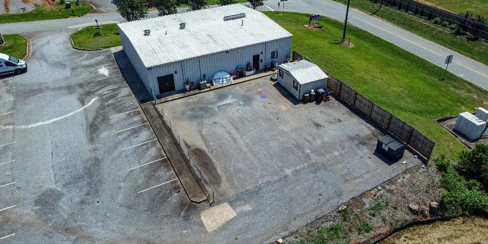 3,200 SQ FT Flex Space Near HWY 76- I-85- Pendleton