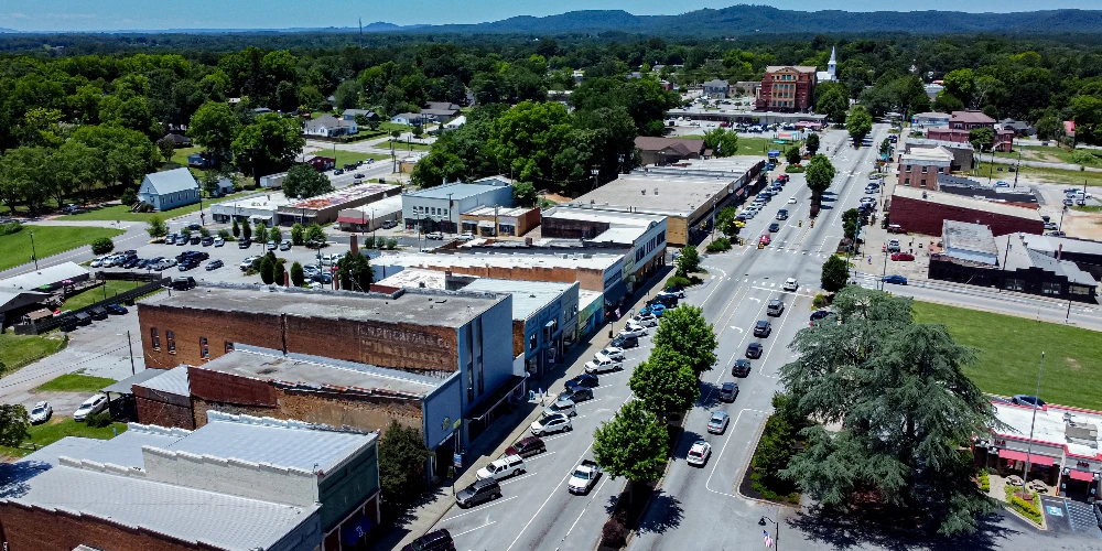 Multi Story Building in Downtown Walhalla- Over 16K SQ FT