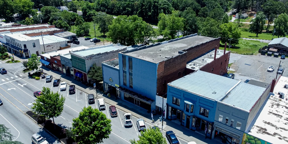 Multi Story Building in Downtown Walhalla- Over 16K SQ FT