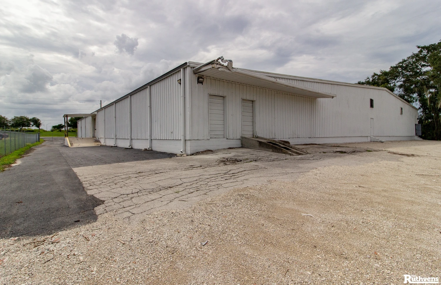 Stand Alone Warehouse Near Polk Parkway