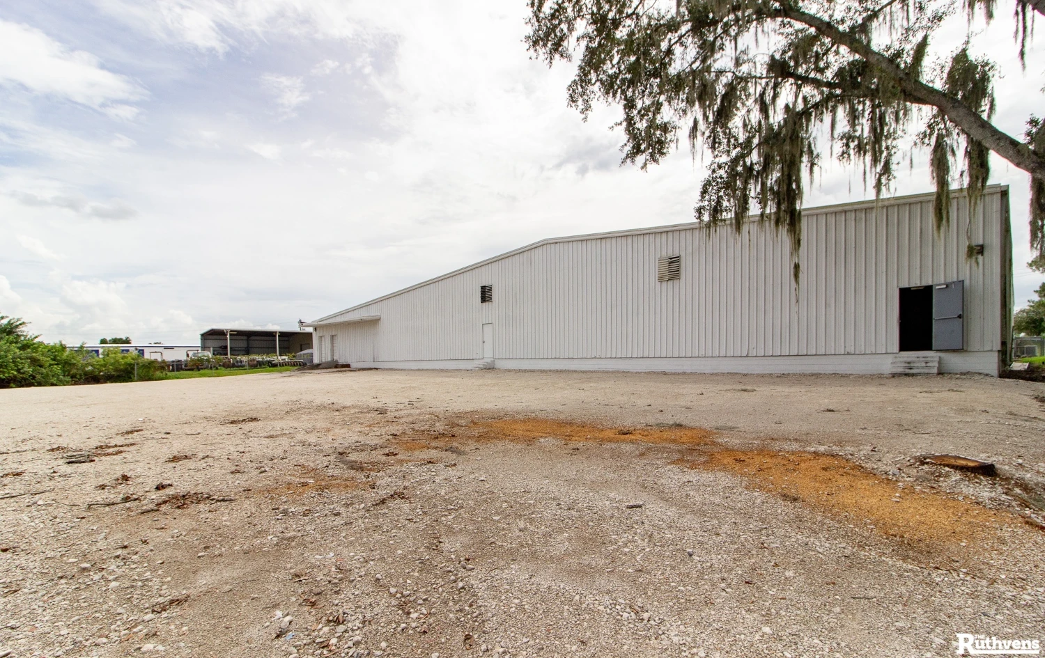 Stand Alone Warehouse Near Polk Parkway