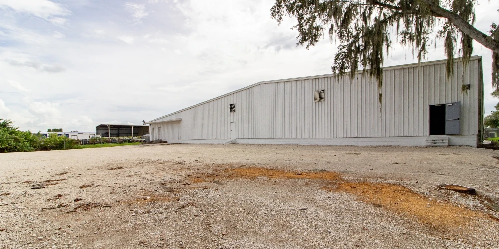 Stand Alone Warehouse Near Polk Parkway