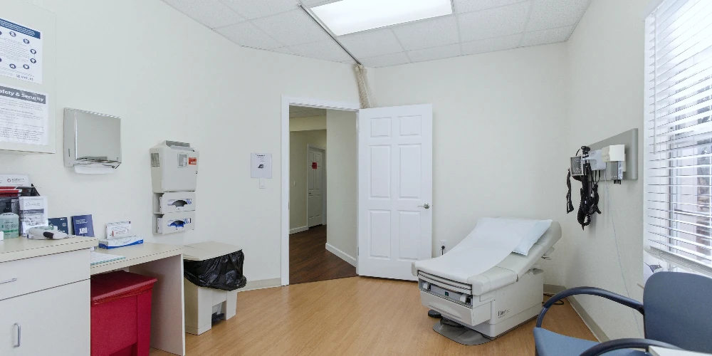 Lakeside Medical Center