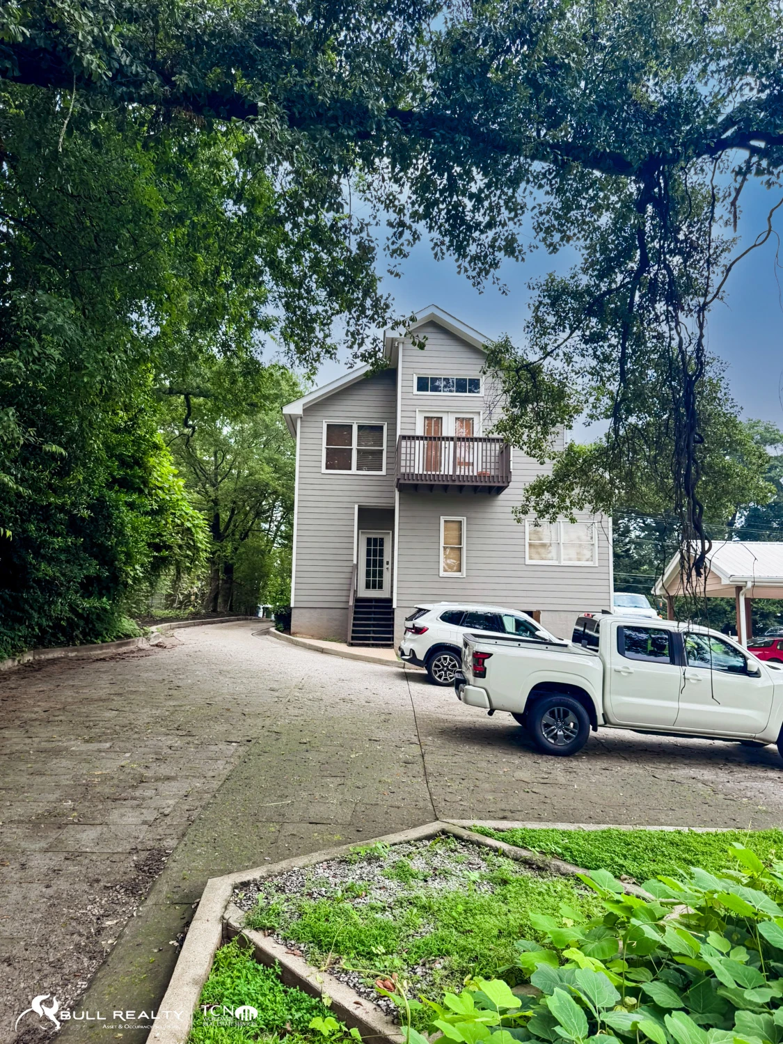 Two Tenant Commercial Property | ±2,688 SF | West Midtown, Atlanta