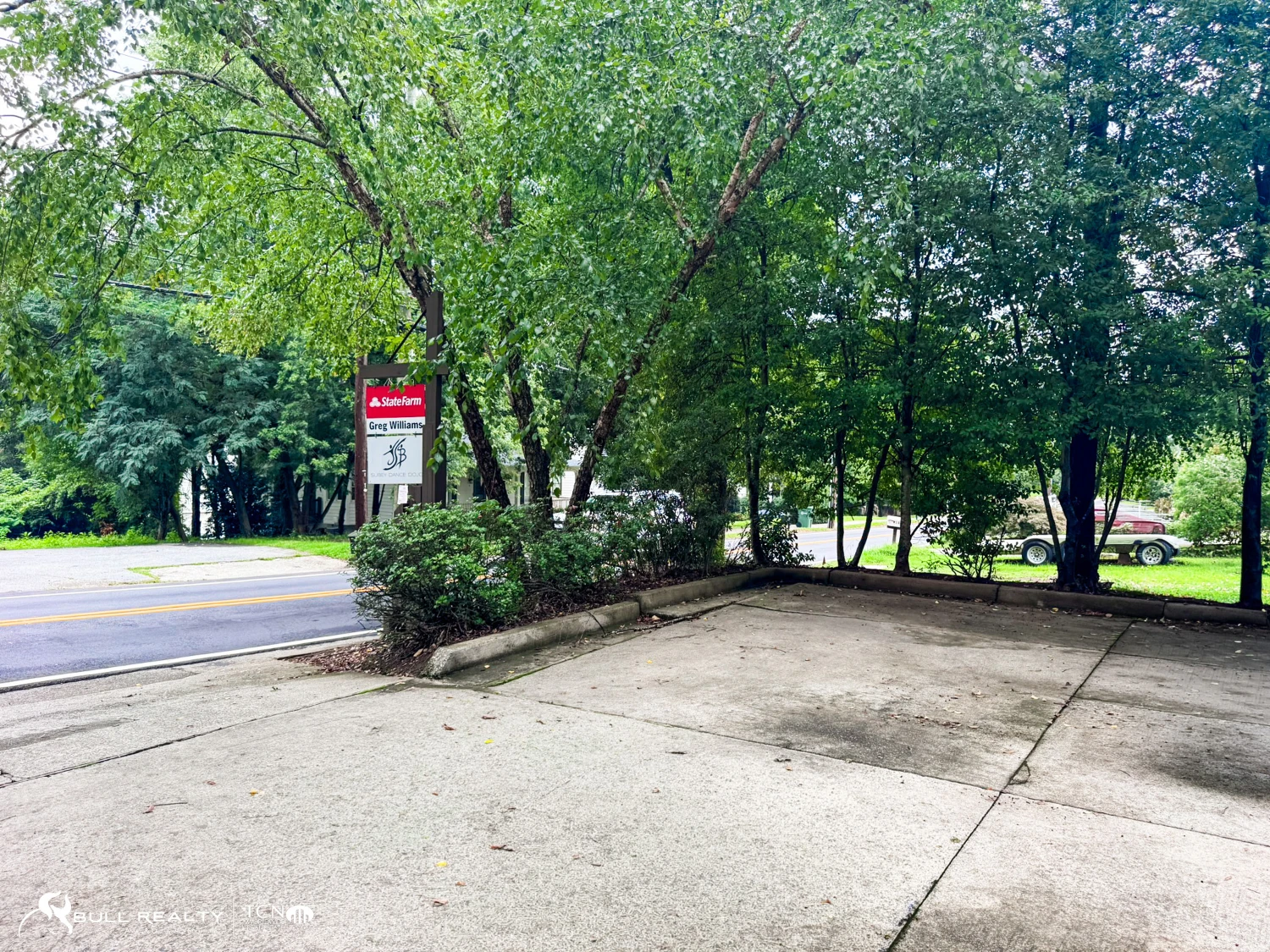 Two Tenant Commercial Property | ±2,688 SF | West Midtown, Atlanta