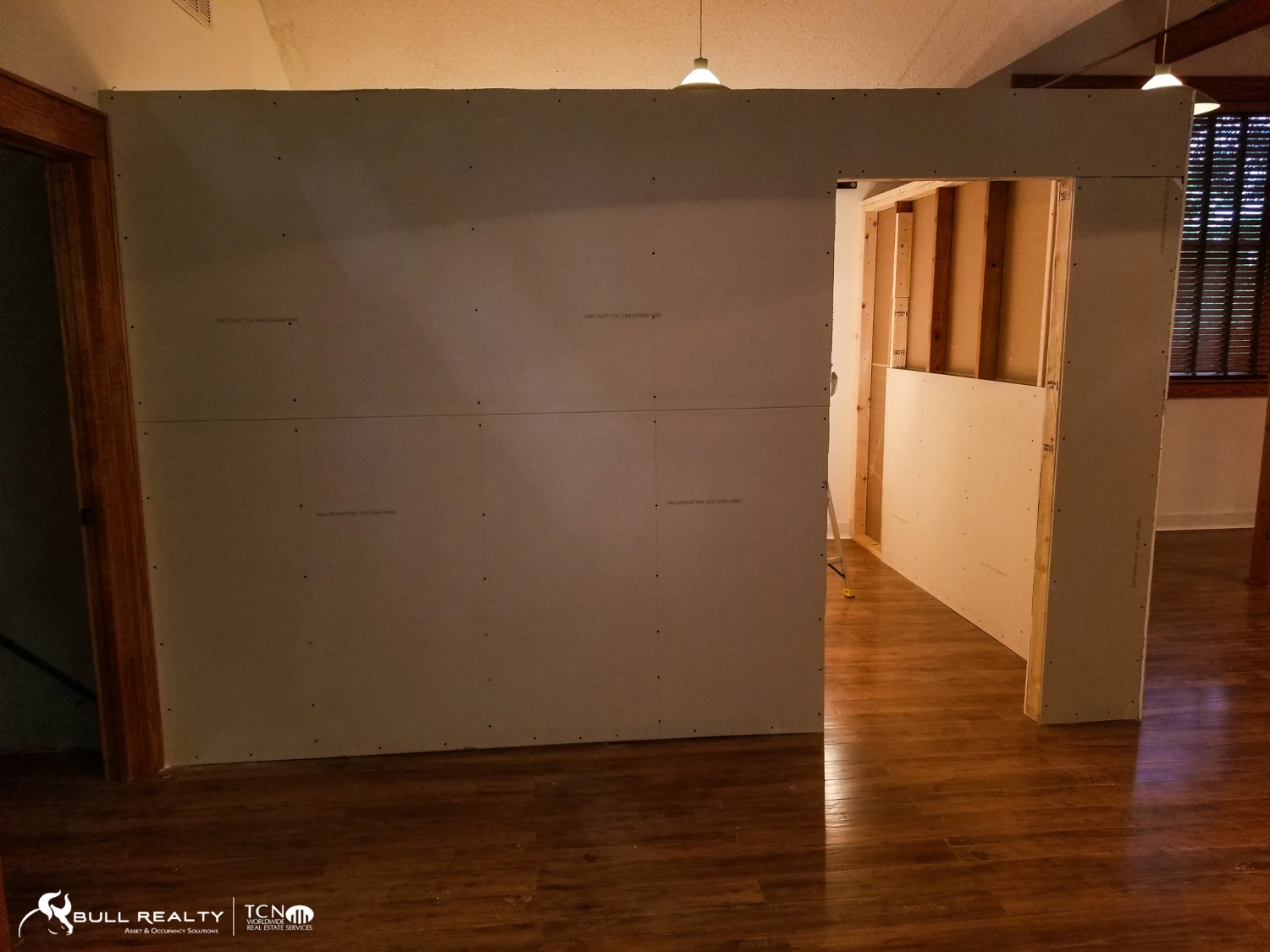 Two Tenant Commercial Property | ±2,688 SF | West Midtown, Atlanta