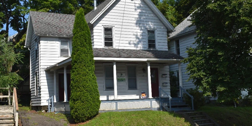 13 Walnut St 