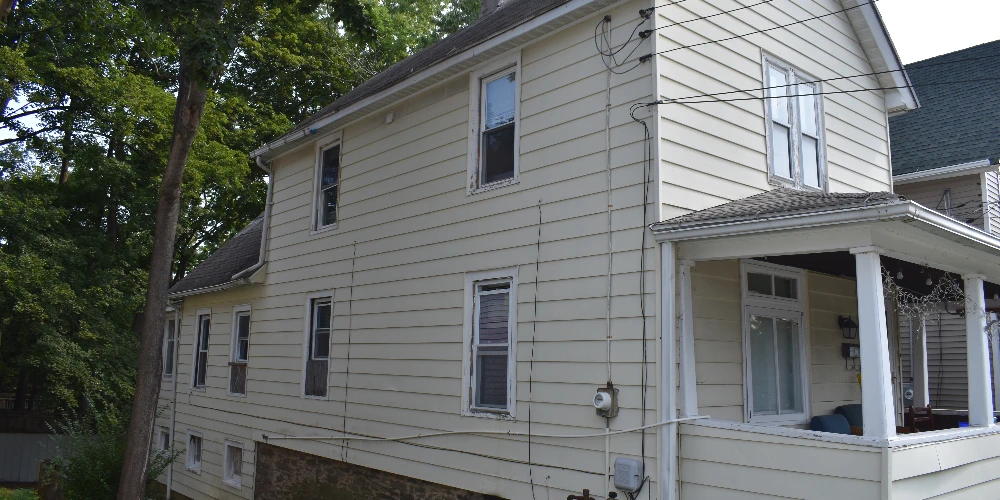 58 Leroy St