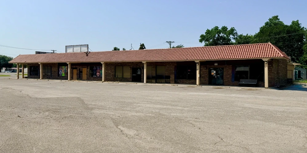 Villa Shopping Center