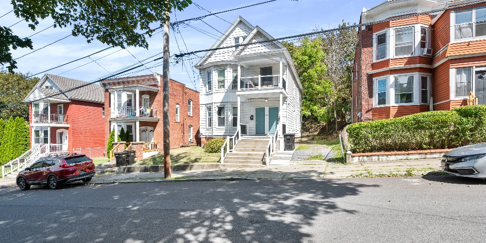 1105 Hutton St, Troy, NY for sale