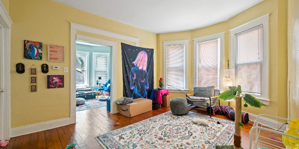 1105 Hutton St, Troy, NY for sale