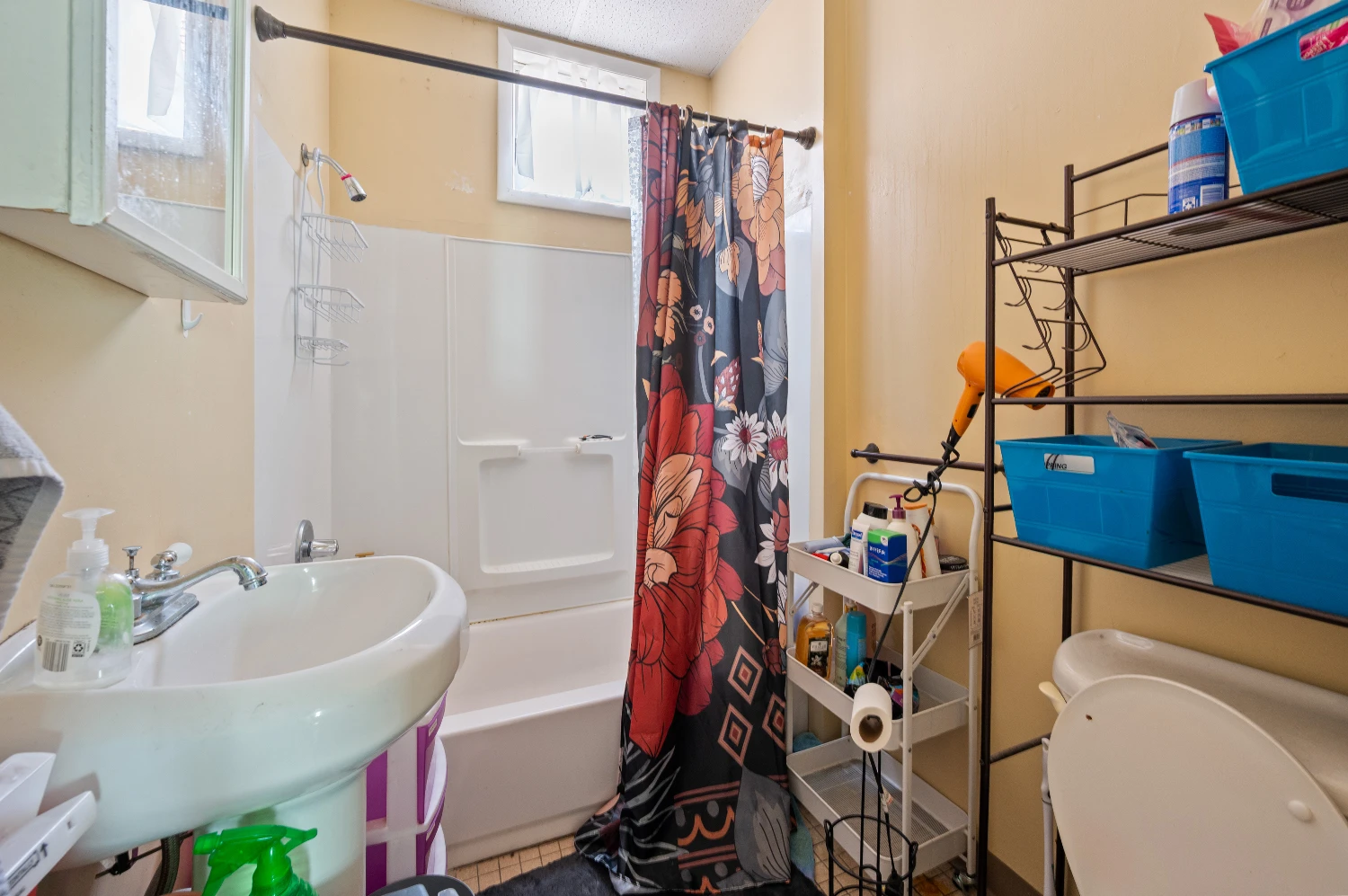 1105 Hutton St, Troy, NY for sale