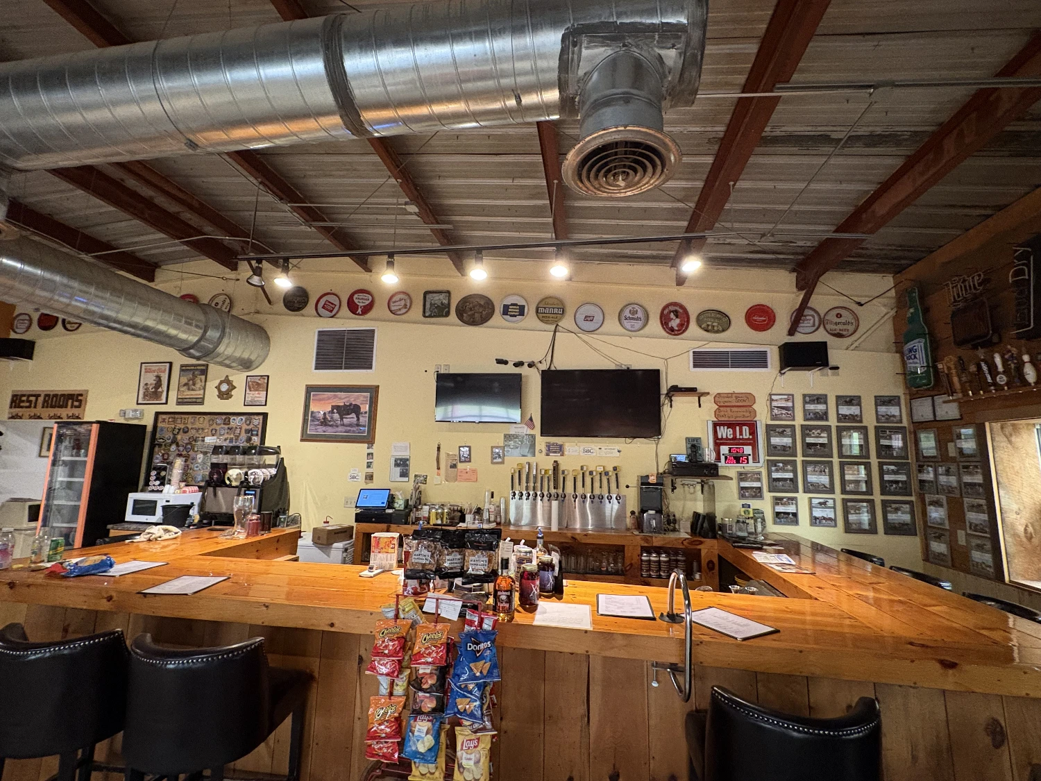 116 Caverns Rd, Howes Cave, NY for sale